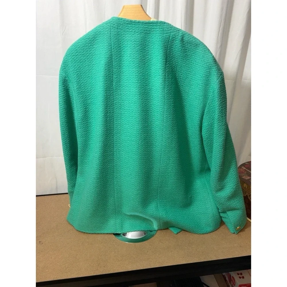 Vintage Chanel Boutique Turquoise Bouclé Wool Jacket 46 FR Made France Silk Line